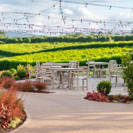 Hotel Three Choirs Vineyards Newent Exterior foto